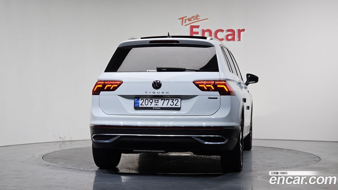 Volkswagen Tiguan 2.0 TDI 4Motion Prestige, 2023