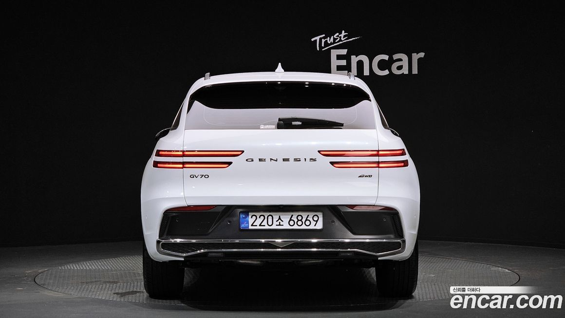 Genesis GV70 2.5T Gasoline AWD, 2025