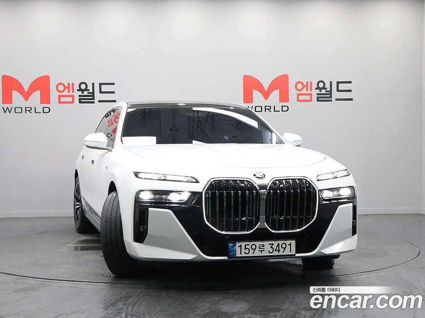 BMW 7-Series 740i xDrive M Sport, 2024