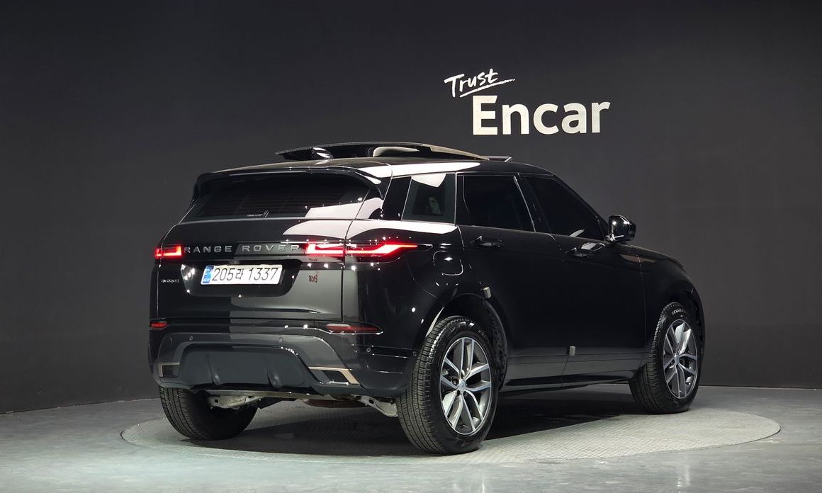 Land Rover Range Rover Evoque P250 Dynamic SE, 2024