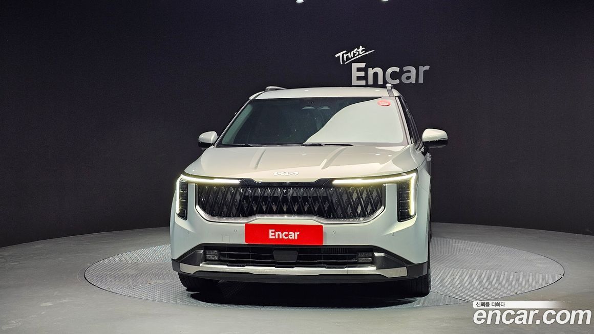 Kia Carnival 9-Seater Signature, 2025