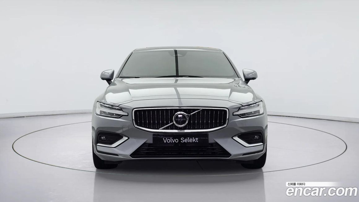 Volvo S60 B5 Ultimate Bright, 2024