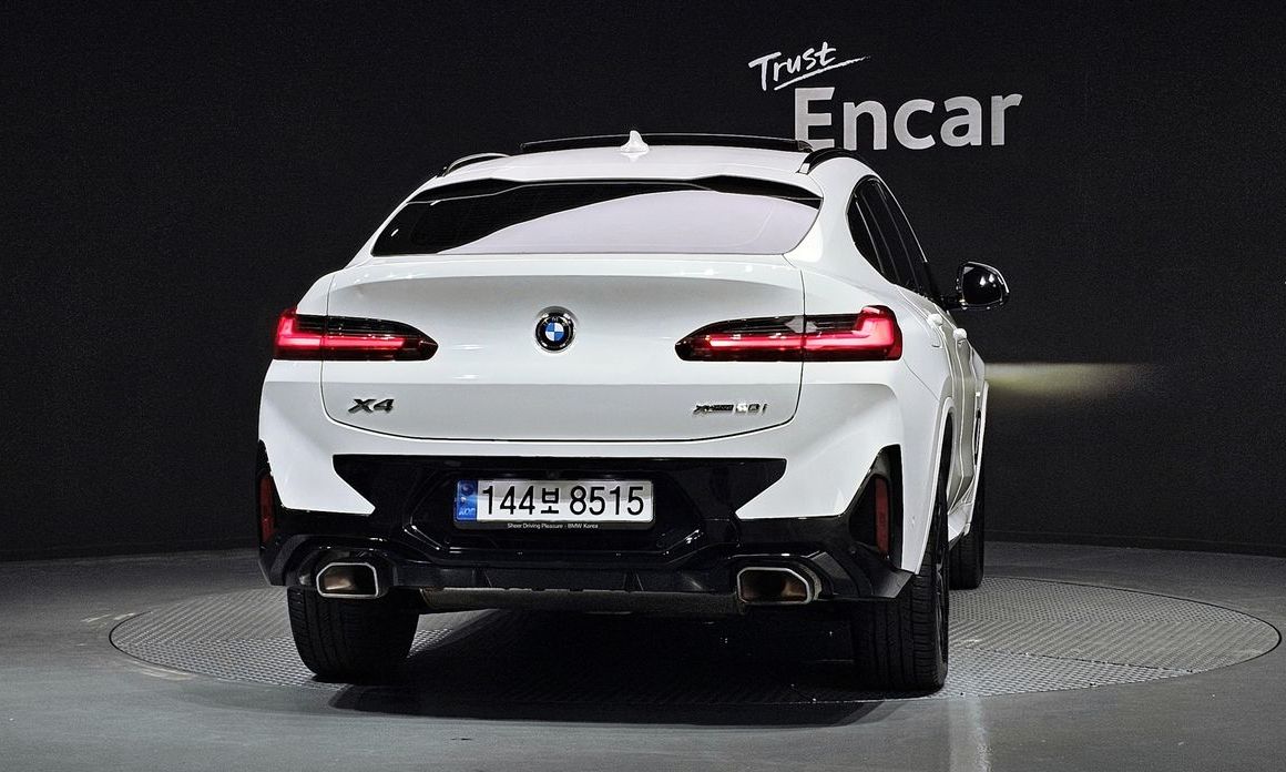 BMW X4 xDrive20i M Sport, 2022