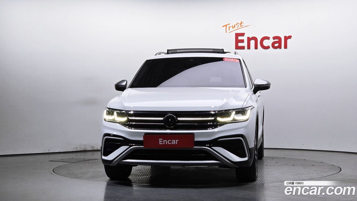 Volkswagen Tiguan 2.0 TSI Prestige, 2023