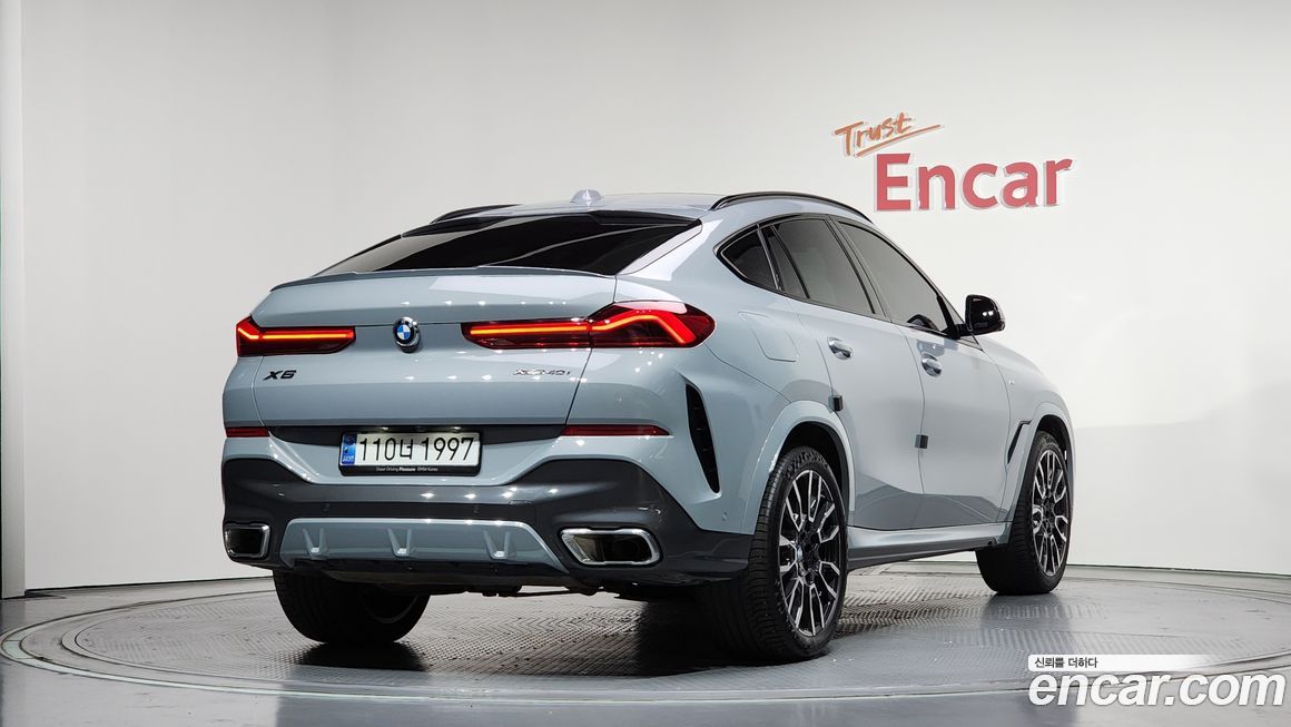 BMW X6 xDrive40i M Sport, 2025