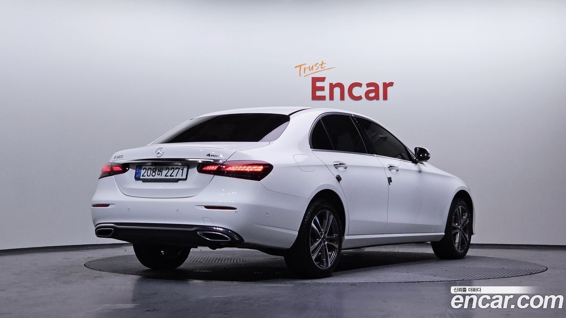 Mercedes-Benz E-Class E350 4MATIC Avantgarde, 2022