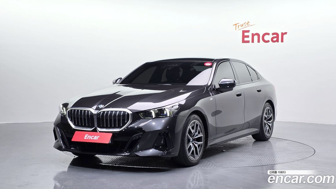 BMW 5-Series 520i M Sport, 2024