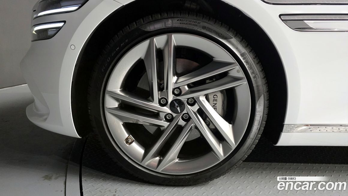Genesis G80 Gasoline 2.5 Turbo AWD, 2025