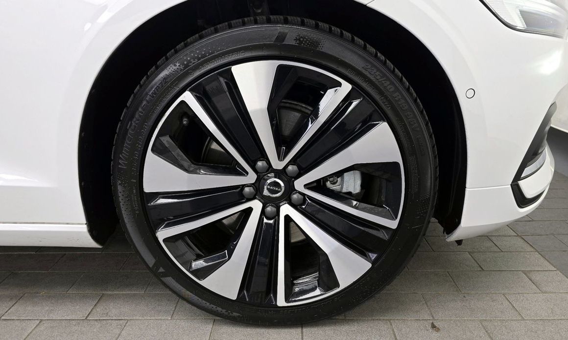 Volvo S60 B5 Ultimate Bright, 2024