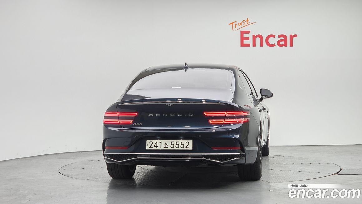 Genesis G80 Gasoline 2.5 Turbo 2WD, 2025