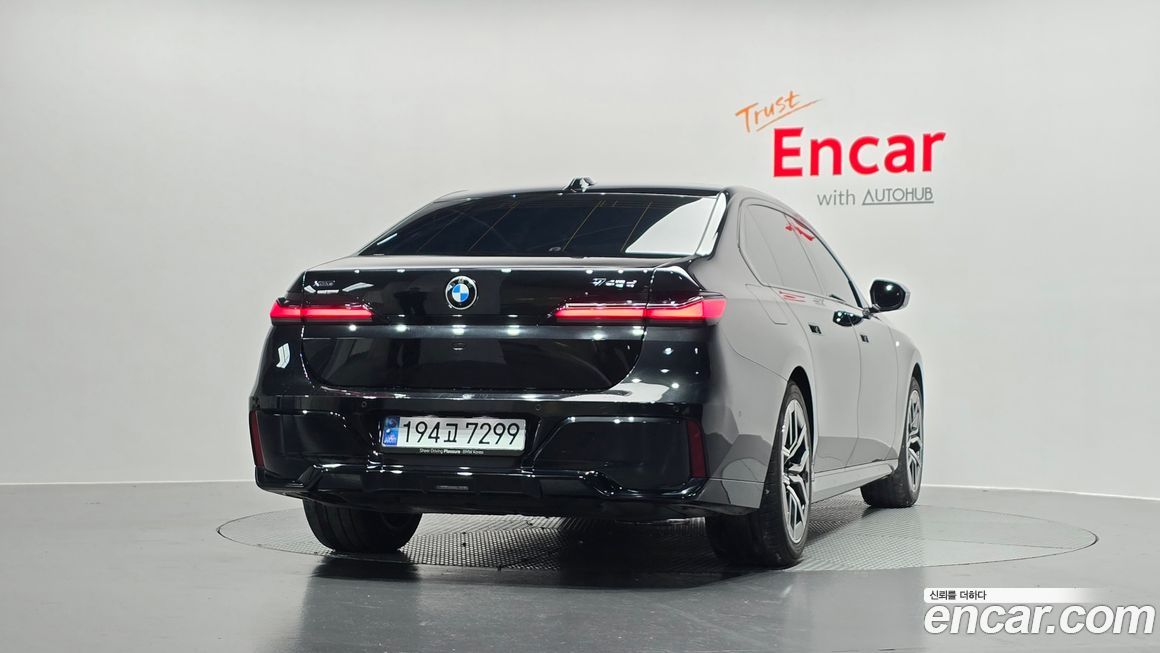 BMW 7-Series 740d xDrive M Sport, 2025