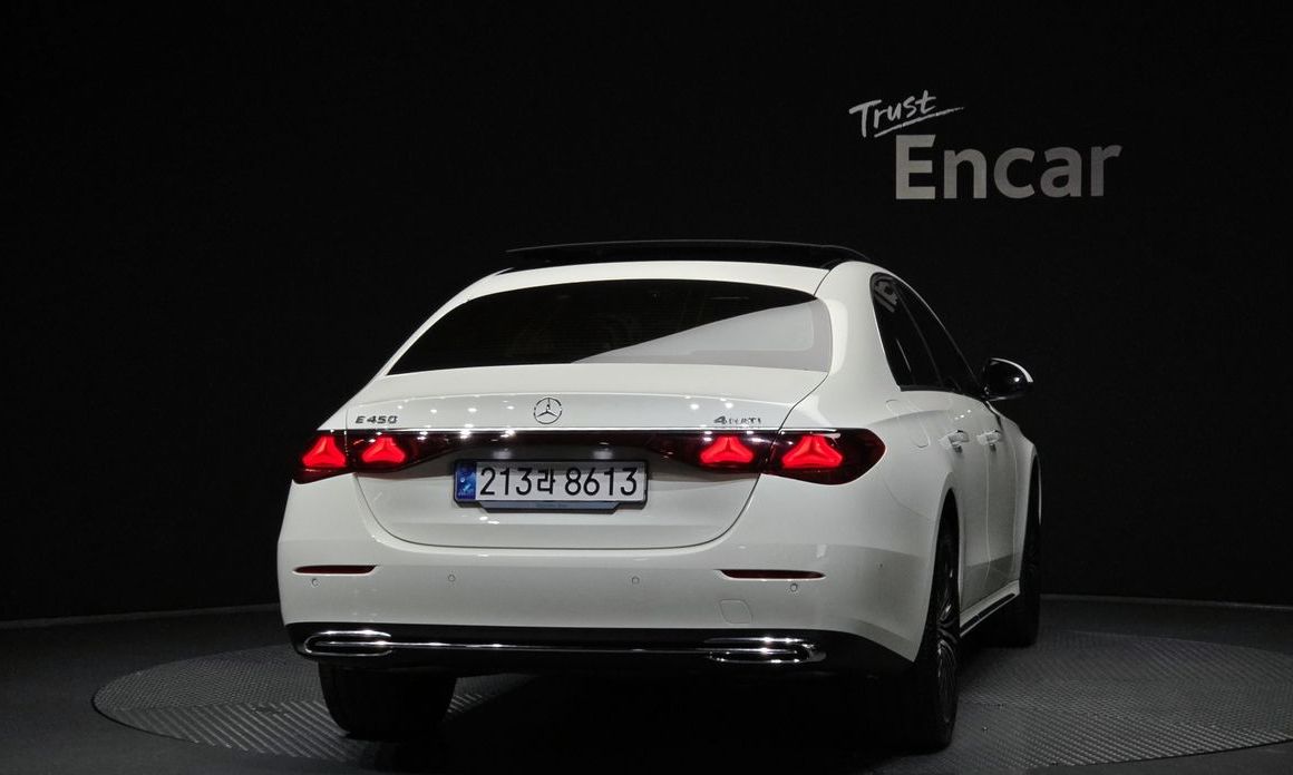 Mercedes-Benz E-Class E450 4MATIC Exclusive, 2024