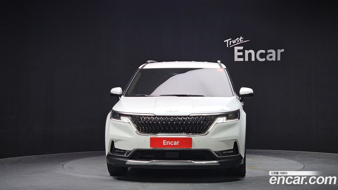 Kia Carnival 9-Seater Signature, 2023