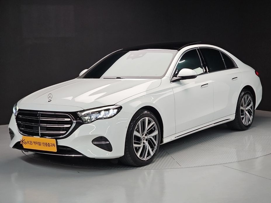 Mercedes-Benz E-Class E220d 4MATIC Exclusive, 2024
