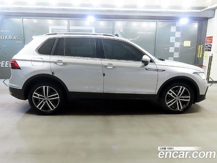 Volkswagen Tiguan 2.0 TDI 4Motion Prestige, 2023