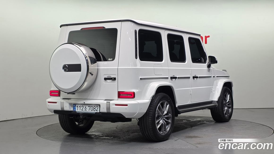 Mercedes-Benz G-Class G450d, 2026