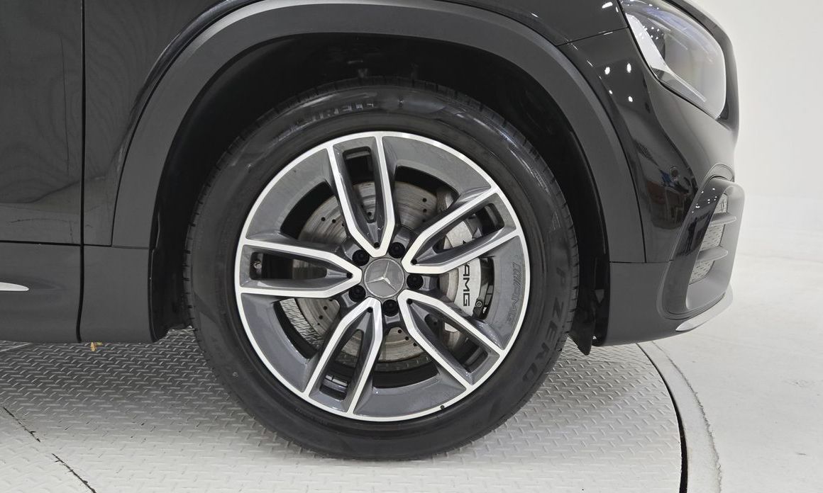 Mercedes-Benz GLB-Class AMG GLB35 4MATIC, 2025