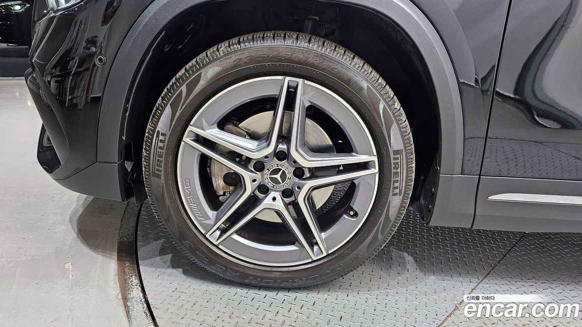 Mercedes-Benz GLA-Class GLA250 4MATIC, 2023