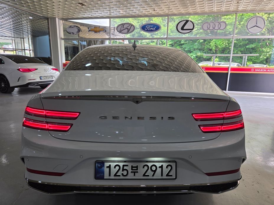 Genesis G80 Gasoline 2.5 Turbo AWD, 2026