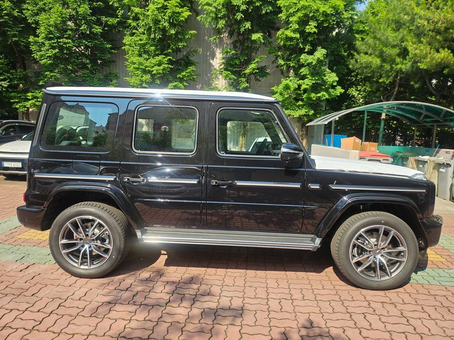 Mercedes-Benz G-Class G450d, 2026