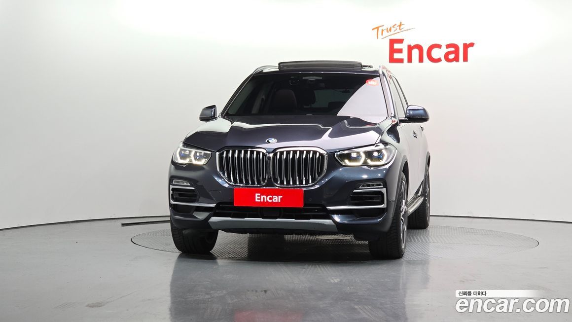 BMW X5 xDrive 40i xLine, 2021