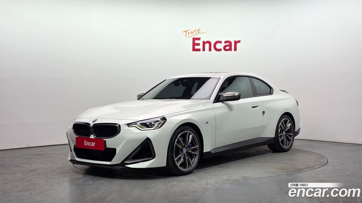 BMW 2-Series M240i xDrive Coupe, 2023