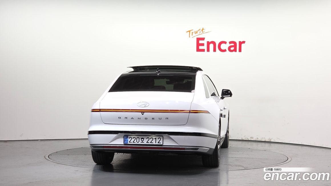 Hyundai Grandeur 2,5 Gasoline 2WD, 2023