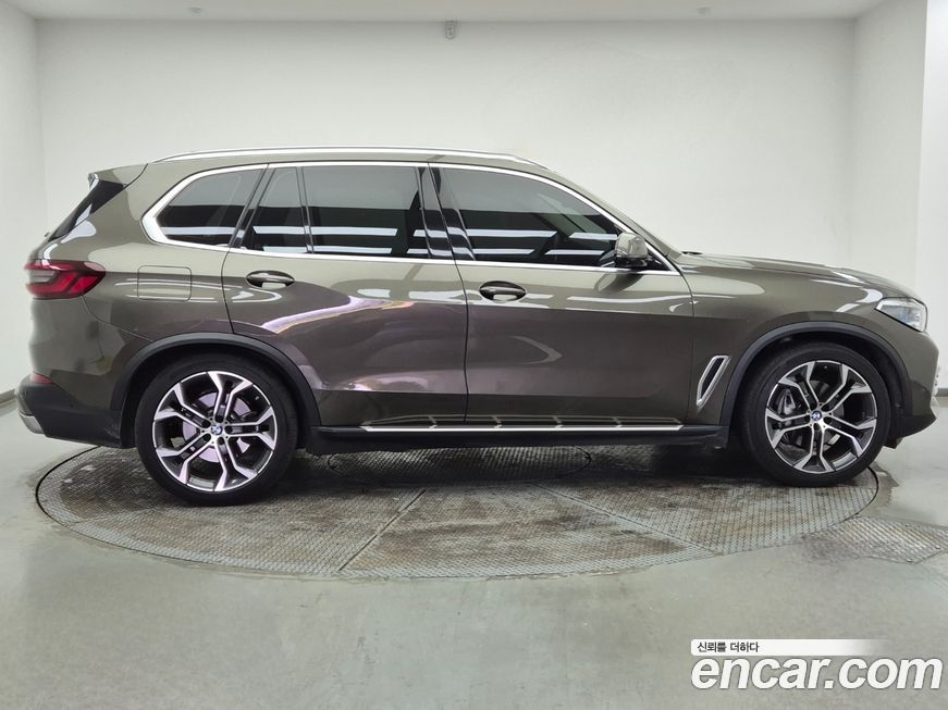 BMW X5 xDrive 30d xLine, 2023