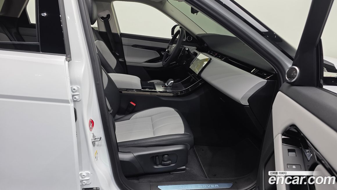 Land Rover Range Rover Evoque P250 Dynamic SE, 2025
