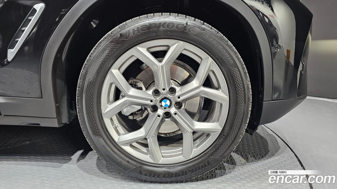 BMW X4 xDrive20i xLine, 2022