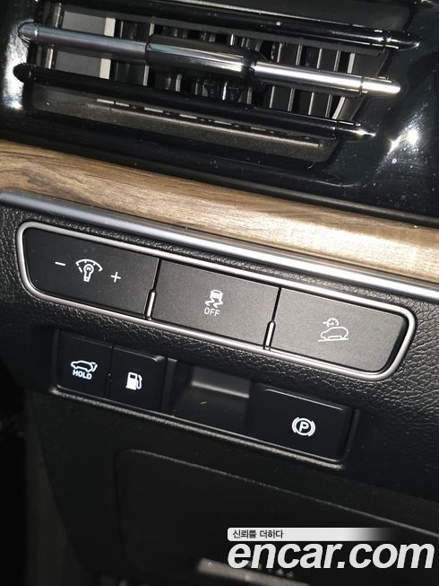 Kia Mohave Diesel 3.0 4WD 7-Seater, 2024