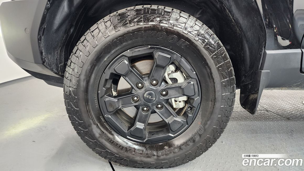 Kia Tasman 2.5T Gasoline 4WD, 2026