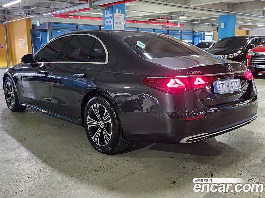 Mercedes-Benz E-Class E200 Avantgarde, 2025