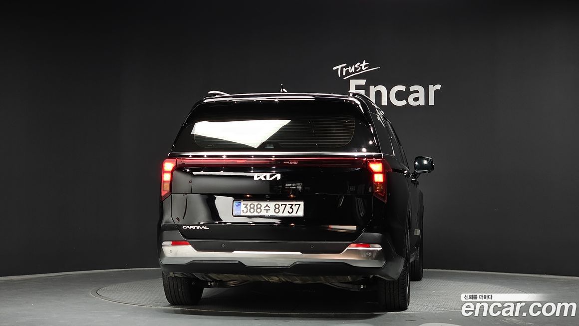 Kia Carnival 9-Seater Noblesse, 2025