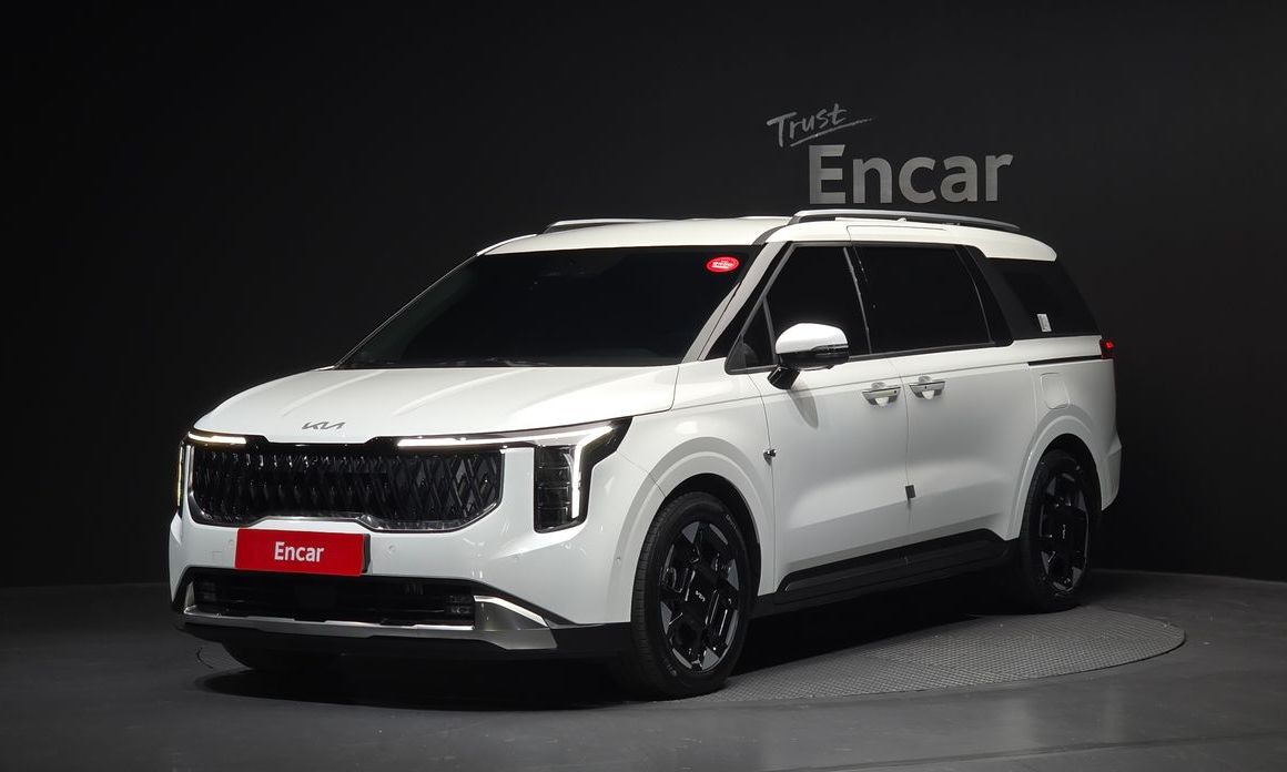 Kia Carnival 7-Seater Noblesse, 2025