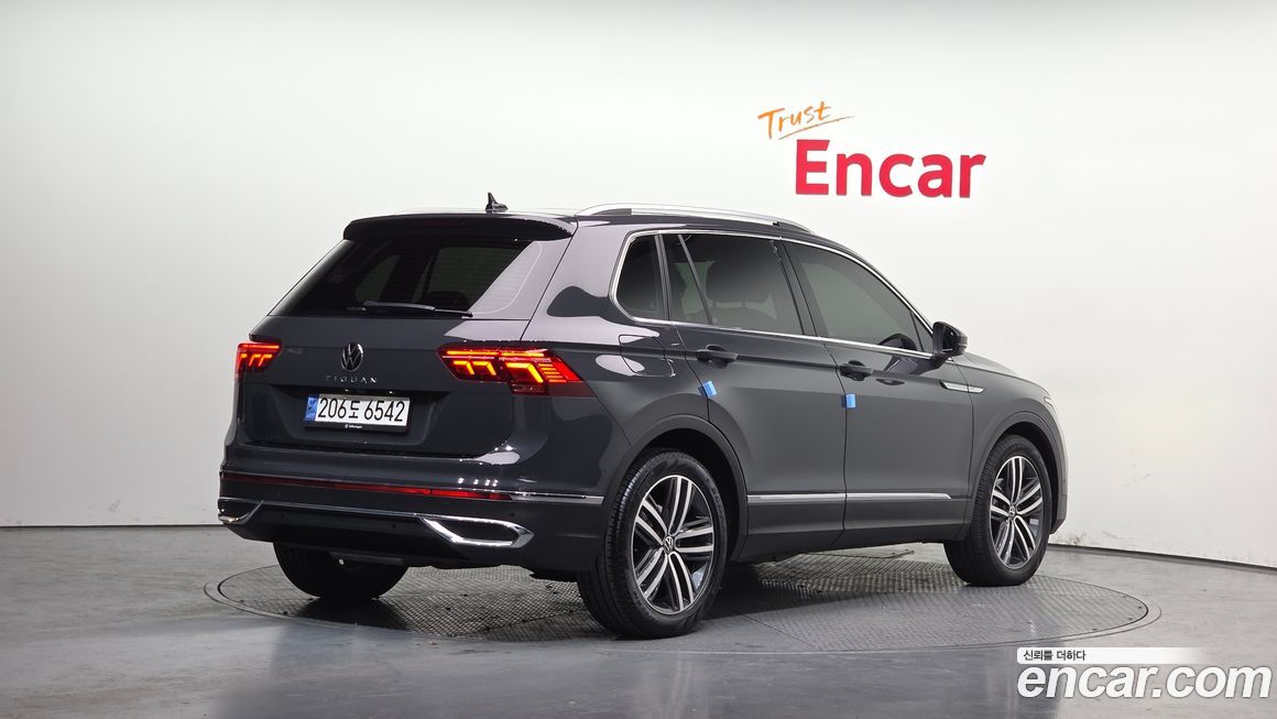 Volkswagen Tiguan 2.0 TDI Prestige, 2023