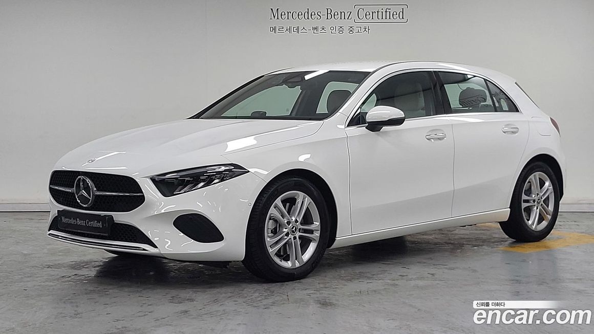 Mercedes-Benz A-Class A220 Hatchback, 2026