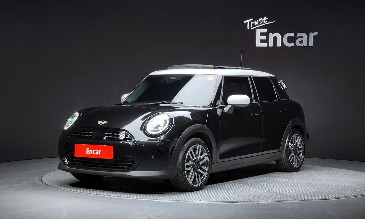 Mini Cooper 5Door Classic, 2025