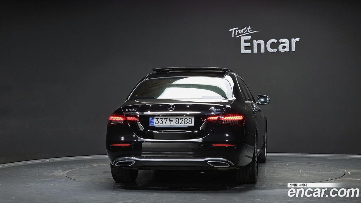Mercedes-Benz E-Class E450 4MATIC Exclusive, 2023