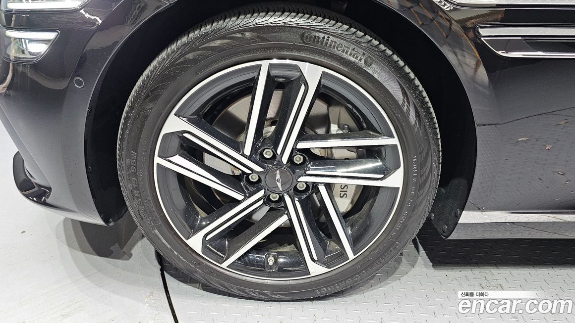 Genesis G80 Gasoline 2.5 Turbo AWD, 2025
