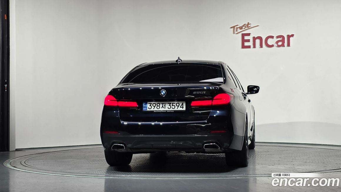 BMW 5-Series 520i M Sport, 2023