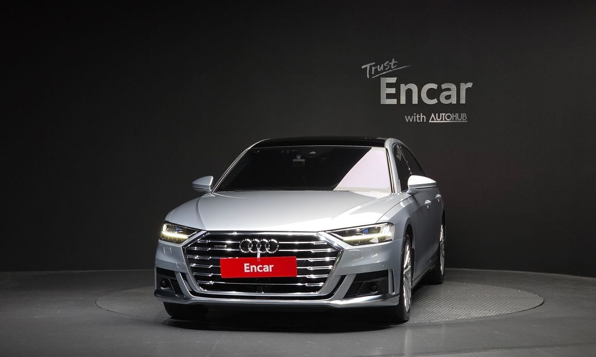 Audi A8 55 TFSI Quattro LWB, 2021