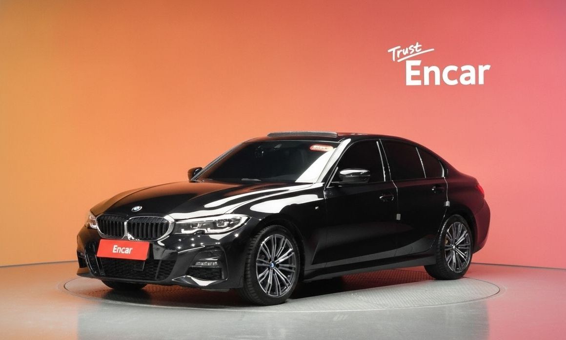 BMW 3-Series 320i M Sport, 2022