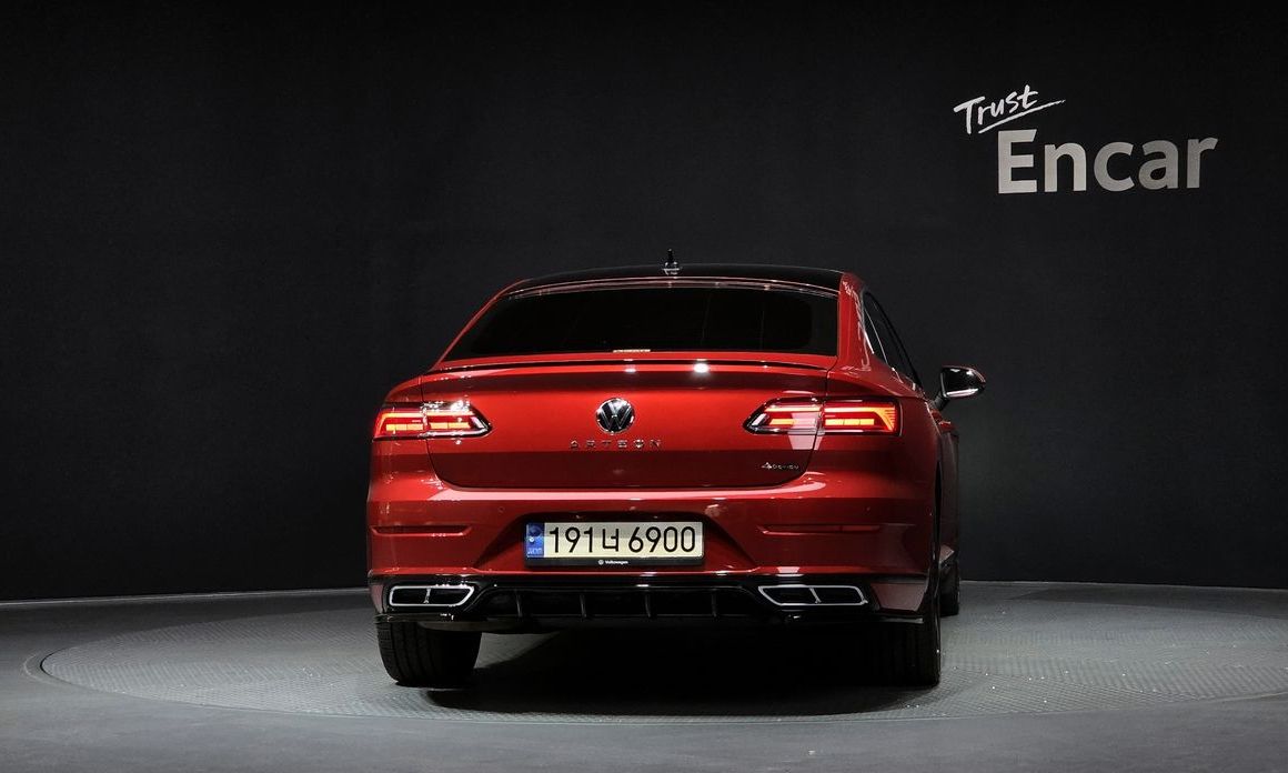 Volkswagen Arteon 2.0 TDI R-LIINE 4Motion, 2022