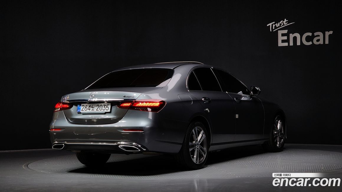 Mercedes-Benz E-Class E350 4MATIC Avantgarde, 2022