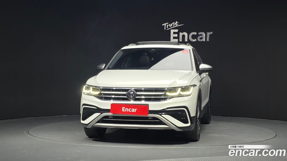 Volkswagen Tiguan 2.0 TSI Prestige, 2023