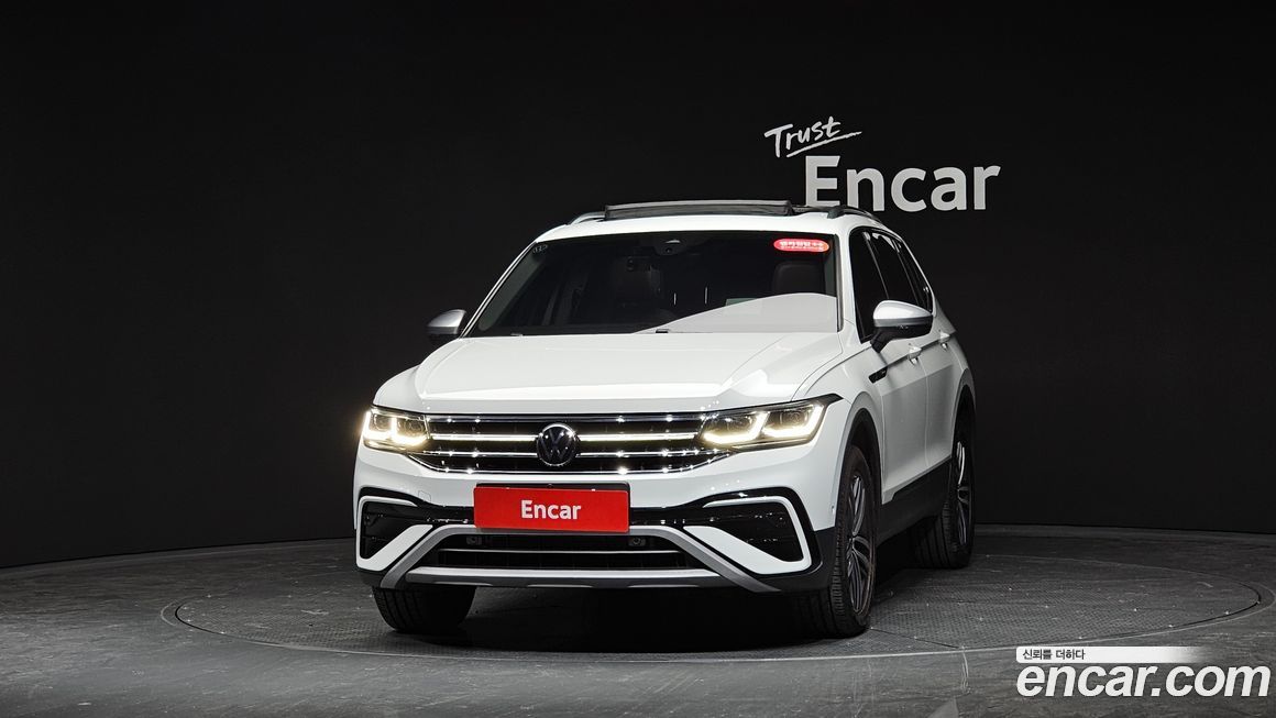 Volkswagen Tiguan 2.0 TSI Prestige, 2023