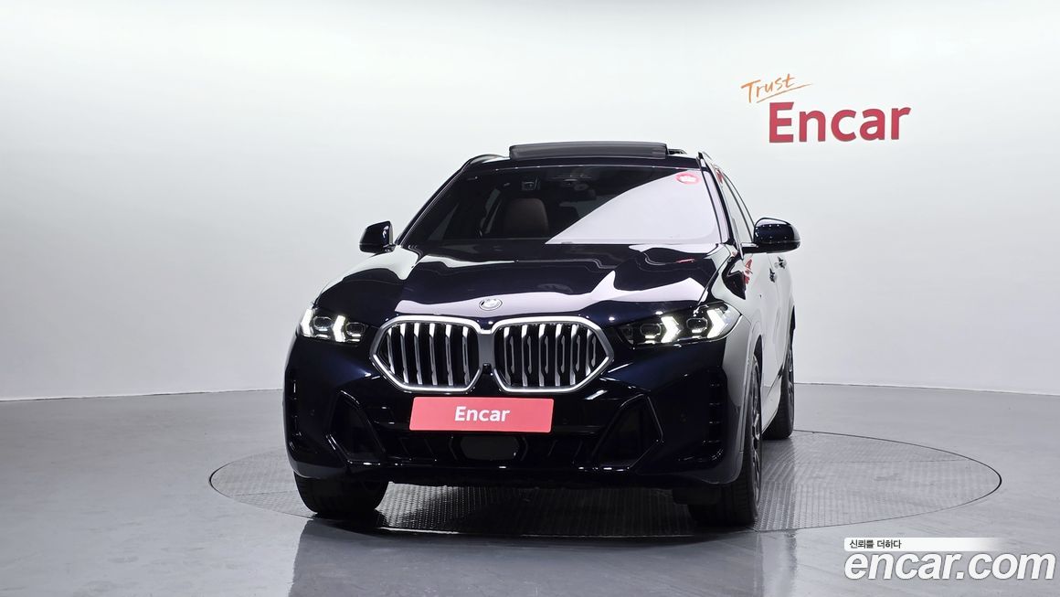 BMW X6 xDrive40i M Sport, 2025