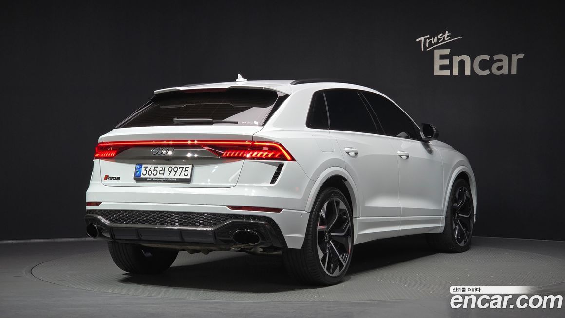 Audi RSQ8 4.0 TFSI Quattro, 2021