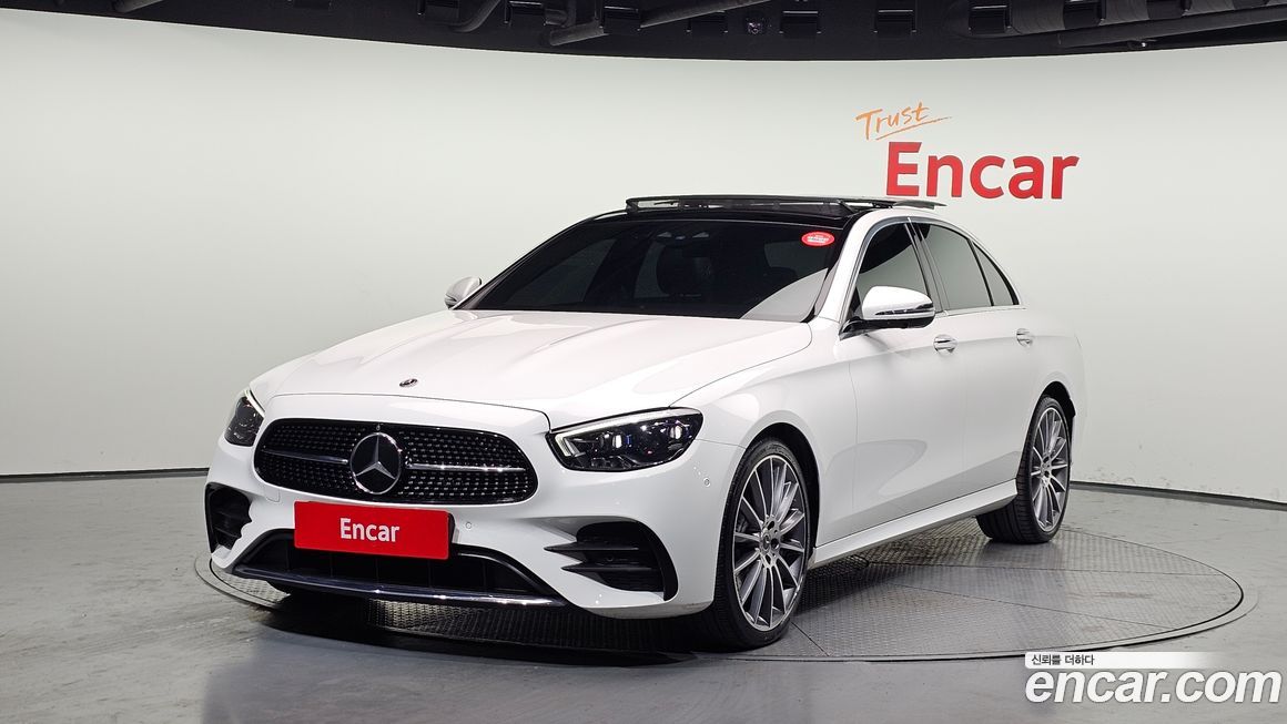 Mercedes-Benz E-Class E350 4MATIC AMG Line, 2022